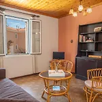 Artemis House Nyaraló Karavómilosz