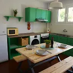 Nyaraló Artemis House *