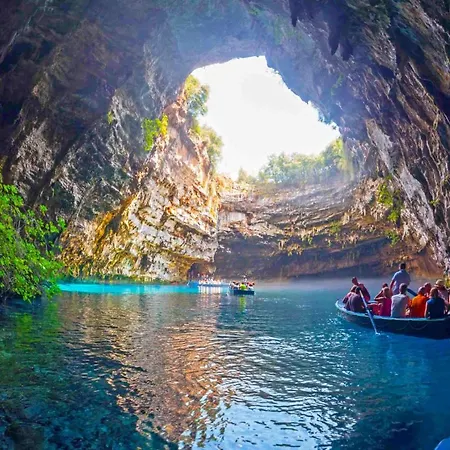 Holiday home Artemis House *