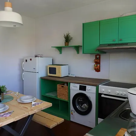 Artemis House * Karavomylos