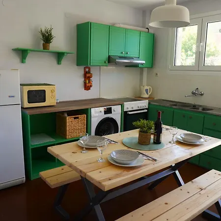 Holiday home Artemis House *