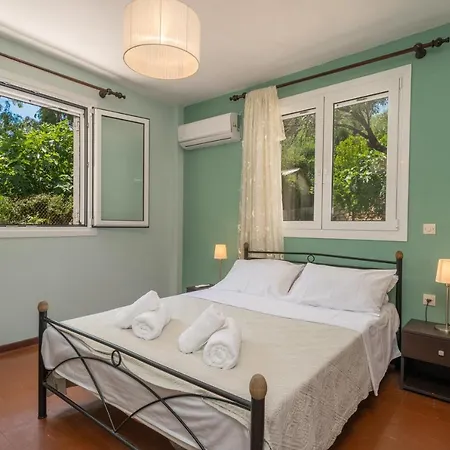 Hébergement de vacances Artemis House *